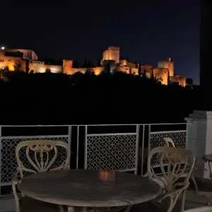 Lodge Comares, Granada